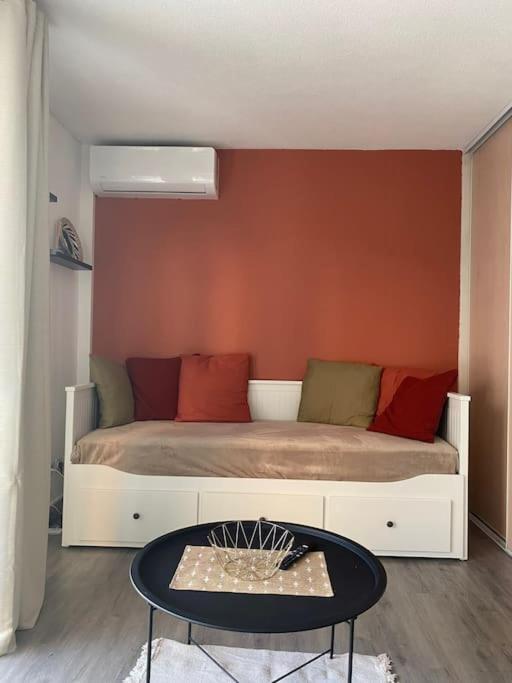 Appt 2 Pieces Port Frejus - Mega Terrasse + Garage Apartment Exterior photo